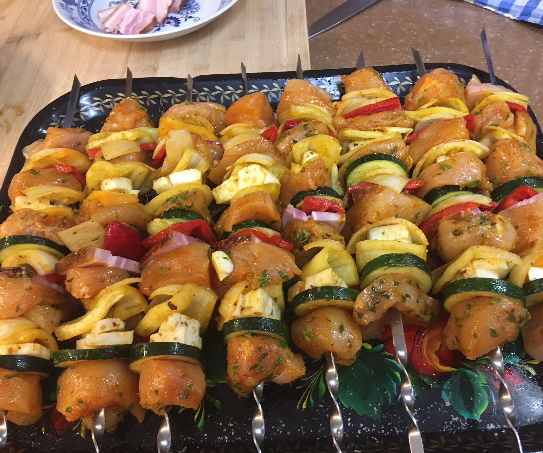 Grilled Chicken Kabobs With Homemade Dill Dip