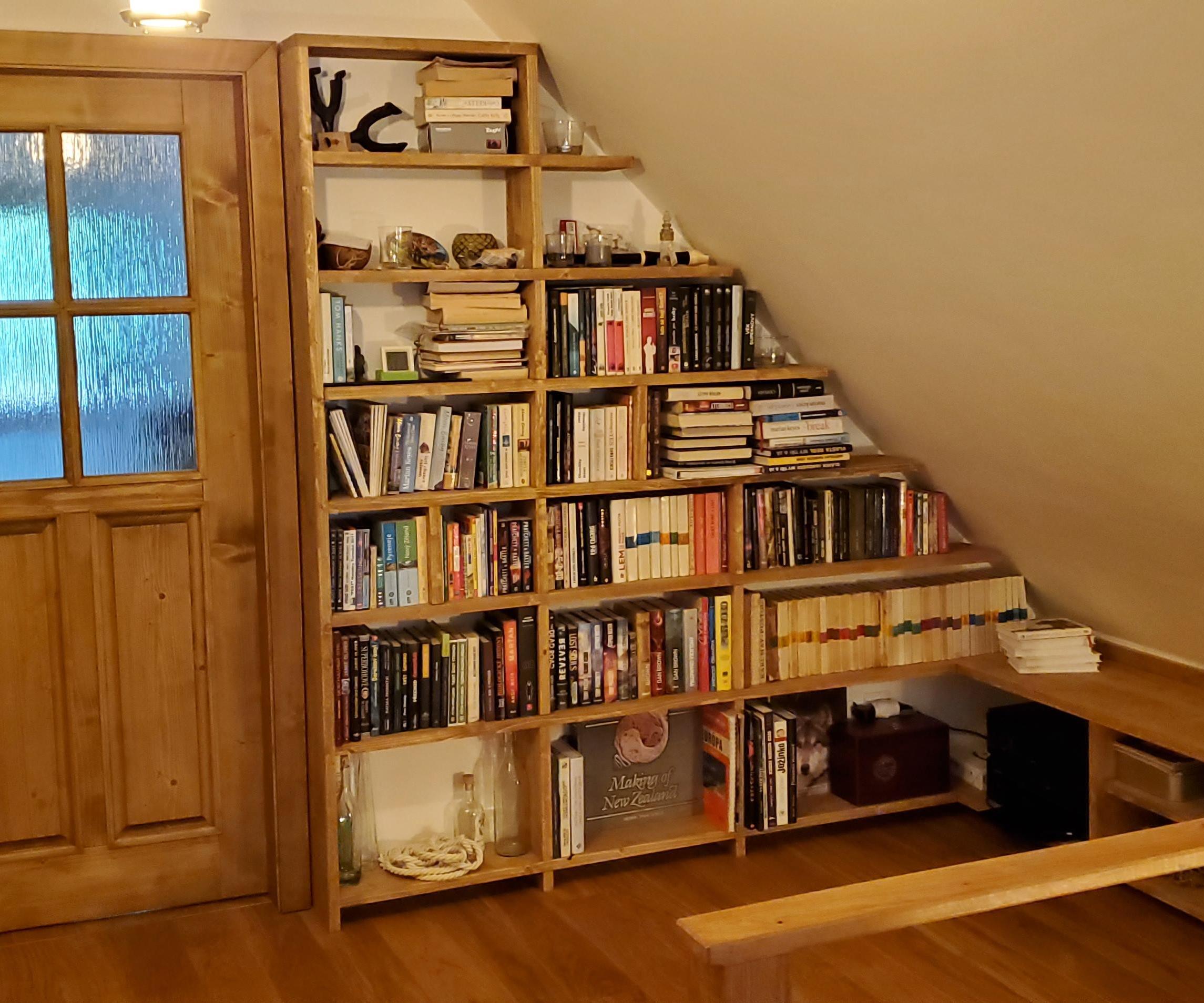 Bookshelf Without Nails