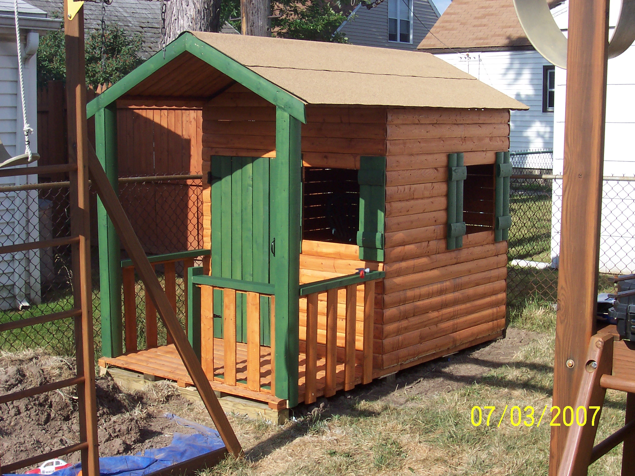 Build a log cabin Playhouse for under $300