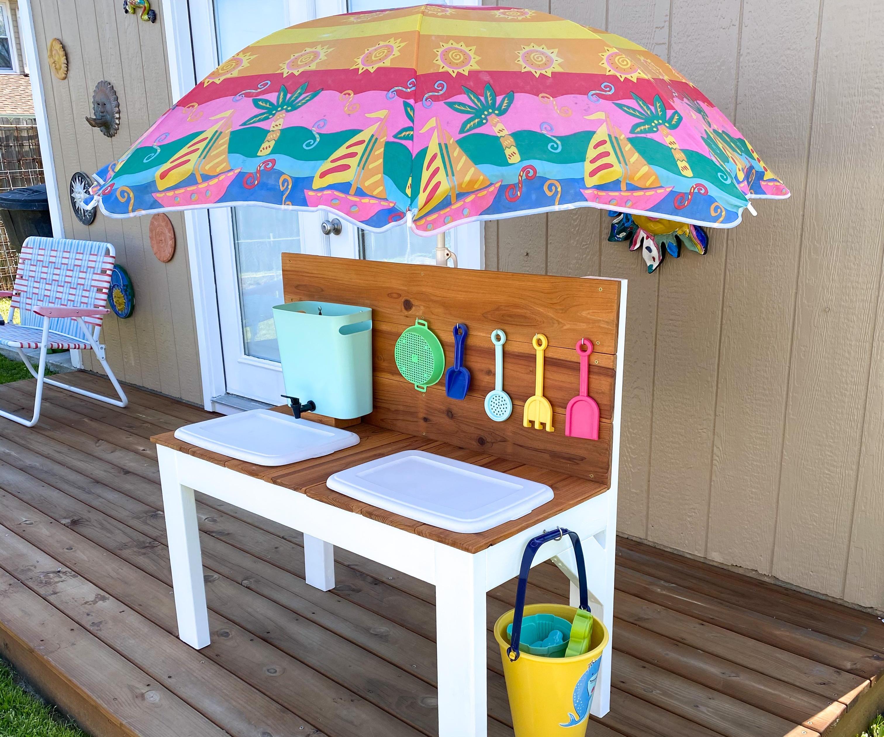 Outdoor Sand and Water Play Table 