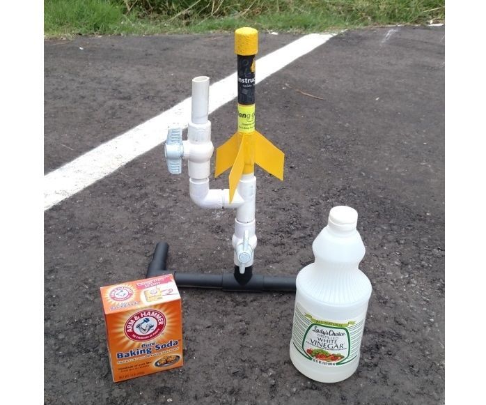 PVC Rocket with Vinegar and Baking Soda Fuel