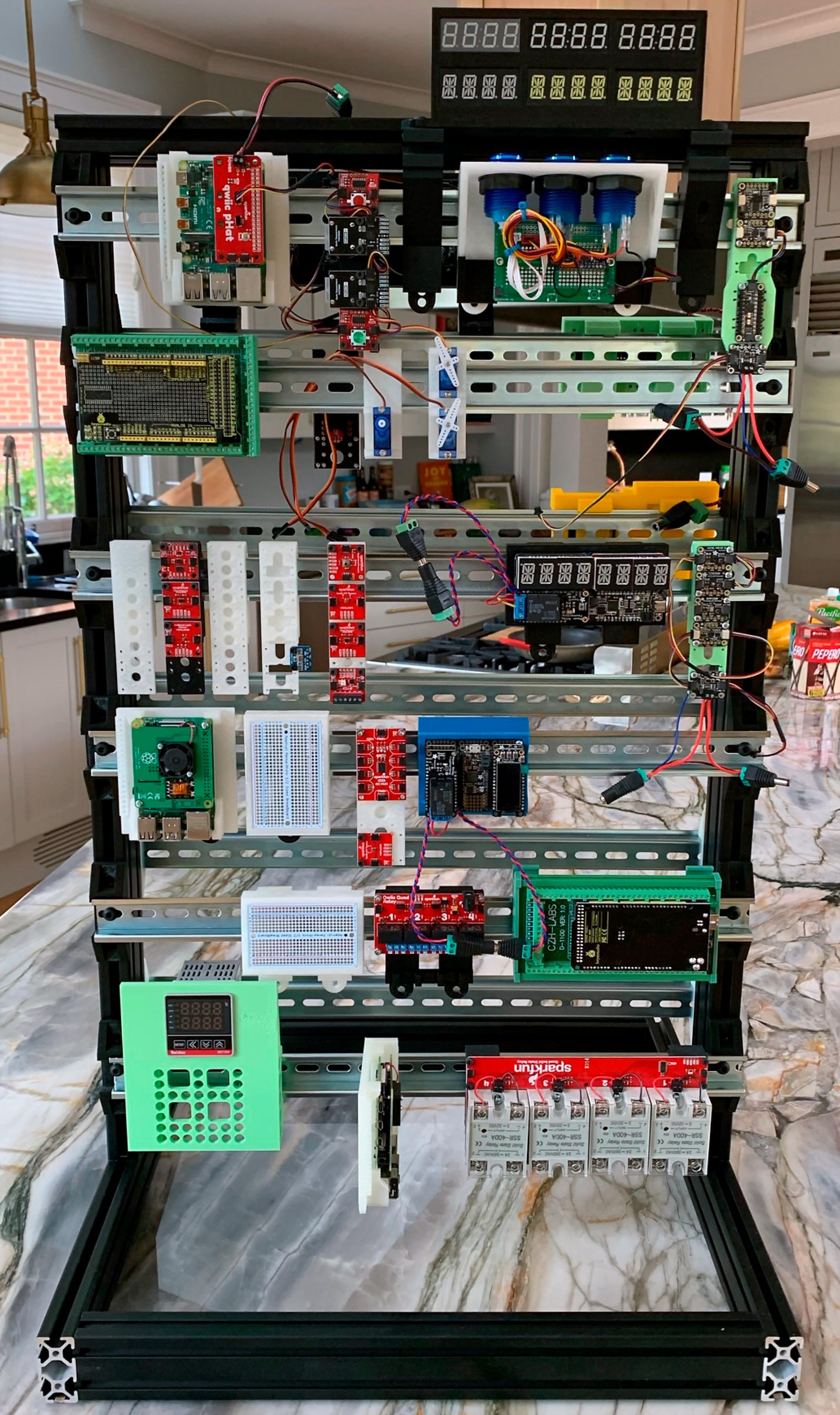 A Simple Method to Organize Your in Electronics Projects Using DIN Rail