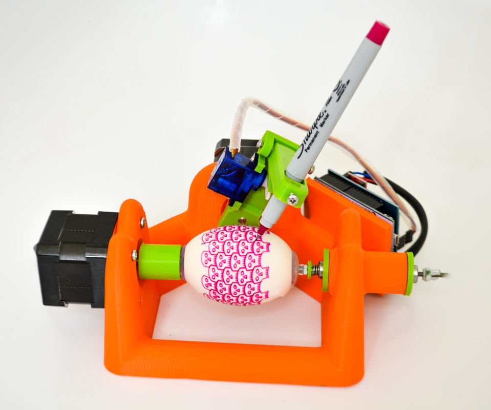 Sphere-o-bot: a Friendly Art Robot 