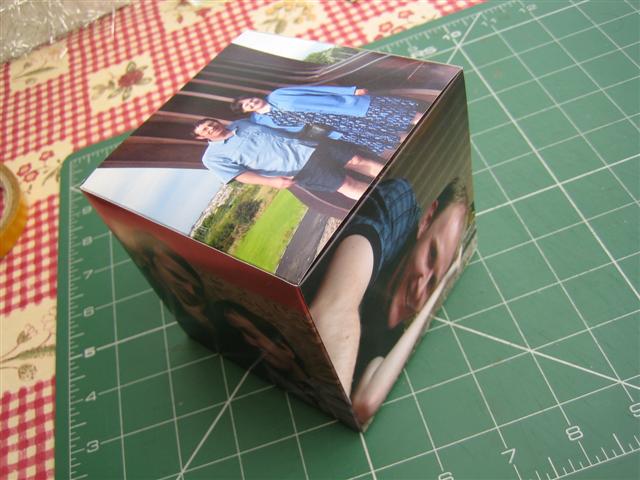 photo cube - frameless, cheap and easy! 
