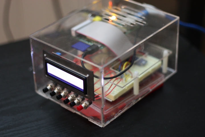 Pandora's Box - An Internet Radio player made with a Raspberry Pi!