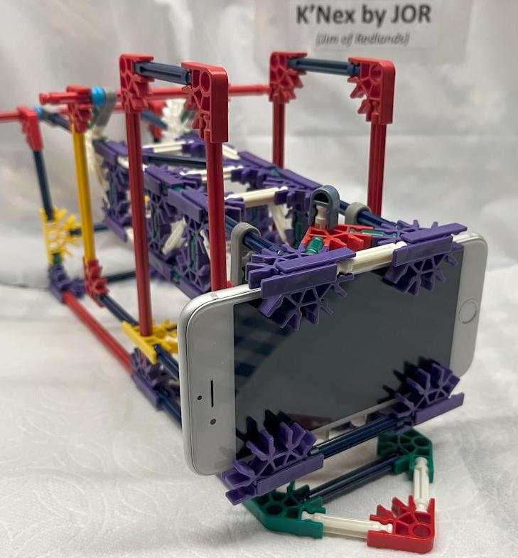 K'Nex Gravity Clamp Smartphone Holder, Great for Stable Pictures