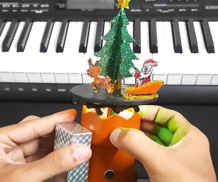 Santa Claus Automata That Reacts to Music