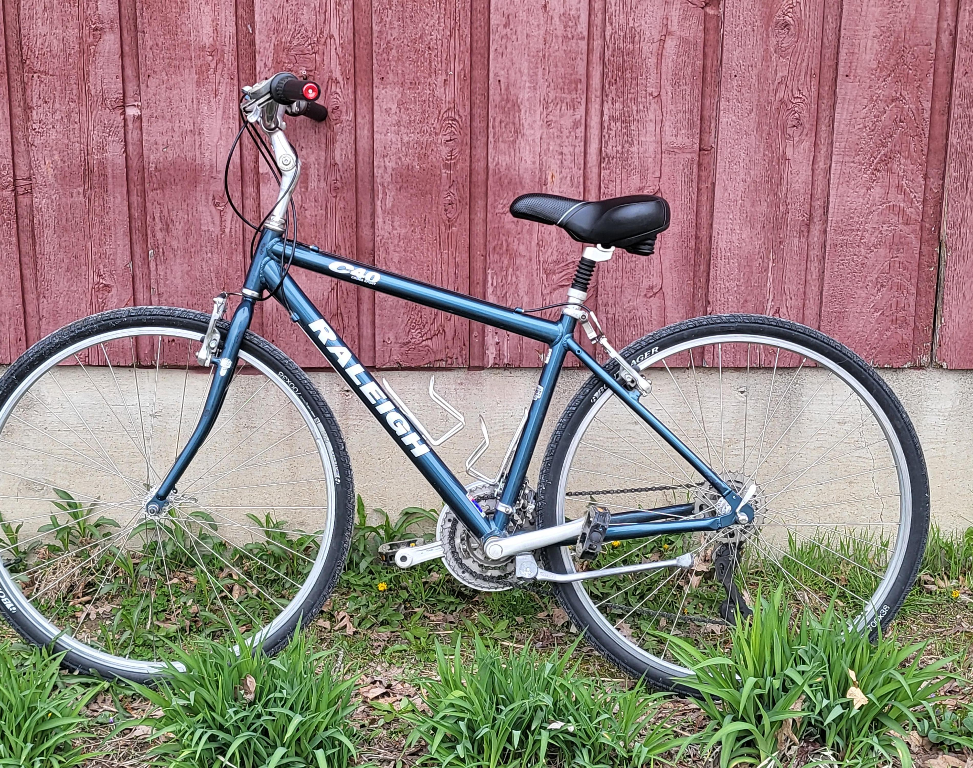 Restore a Bike's Finish by Mixing Touch-up Paint