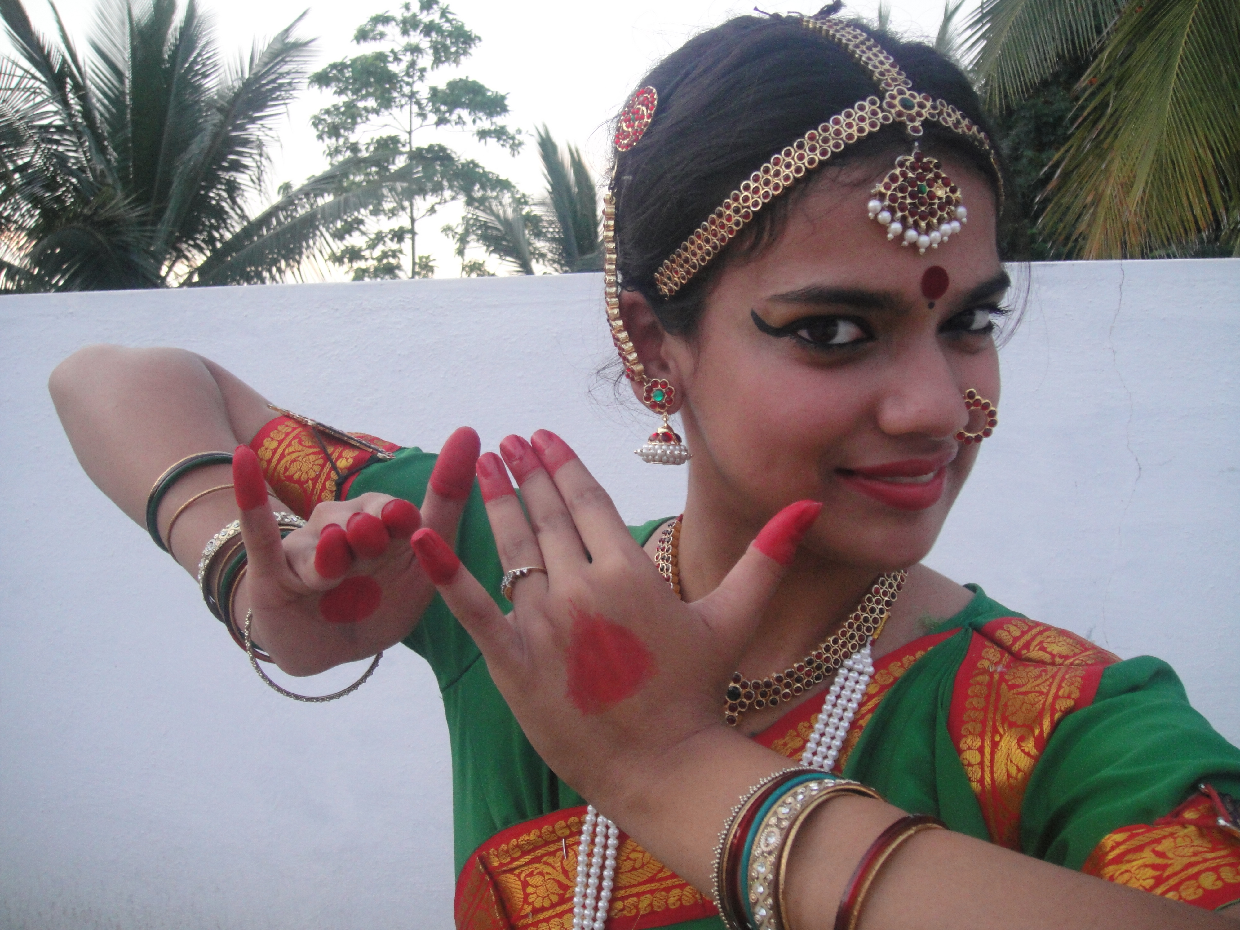 How to wear a Bharatanatyam Dance dress