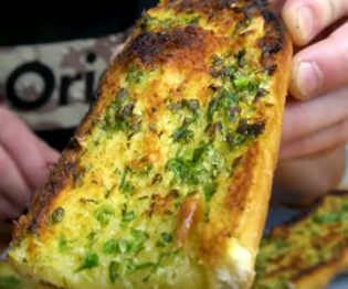 The Ultimate Garlicky Garlic Bread Recipe Revealed!