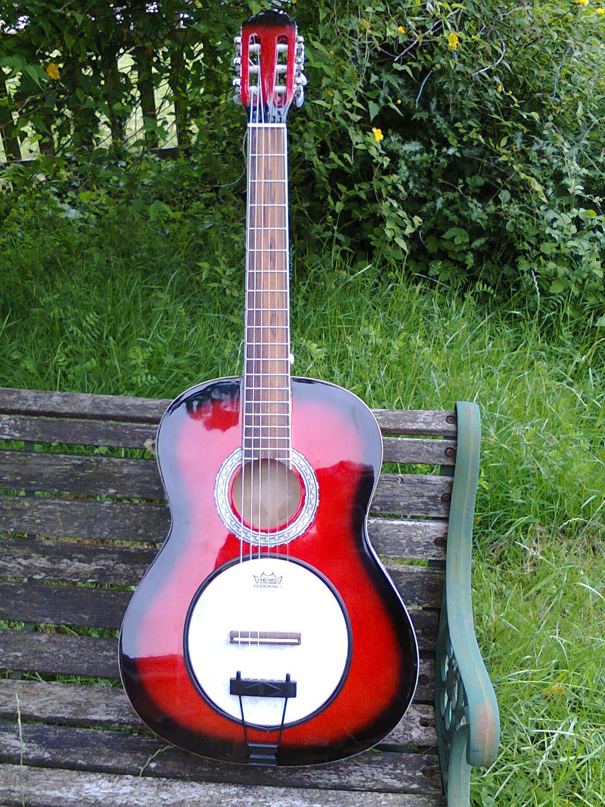 The Tarjo - Cheap Guitar Turned Into Guitar-Banjo.