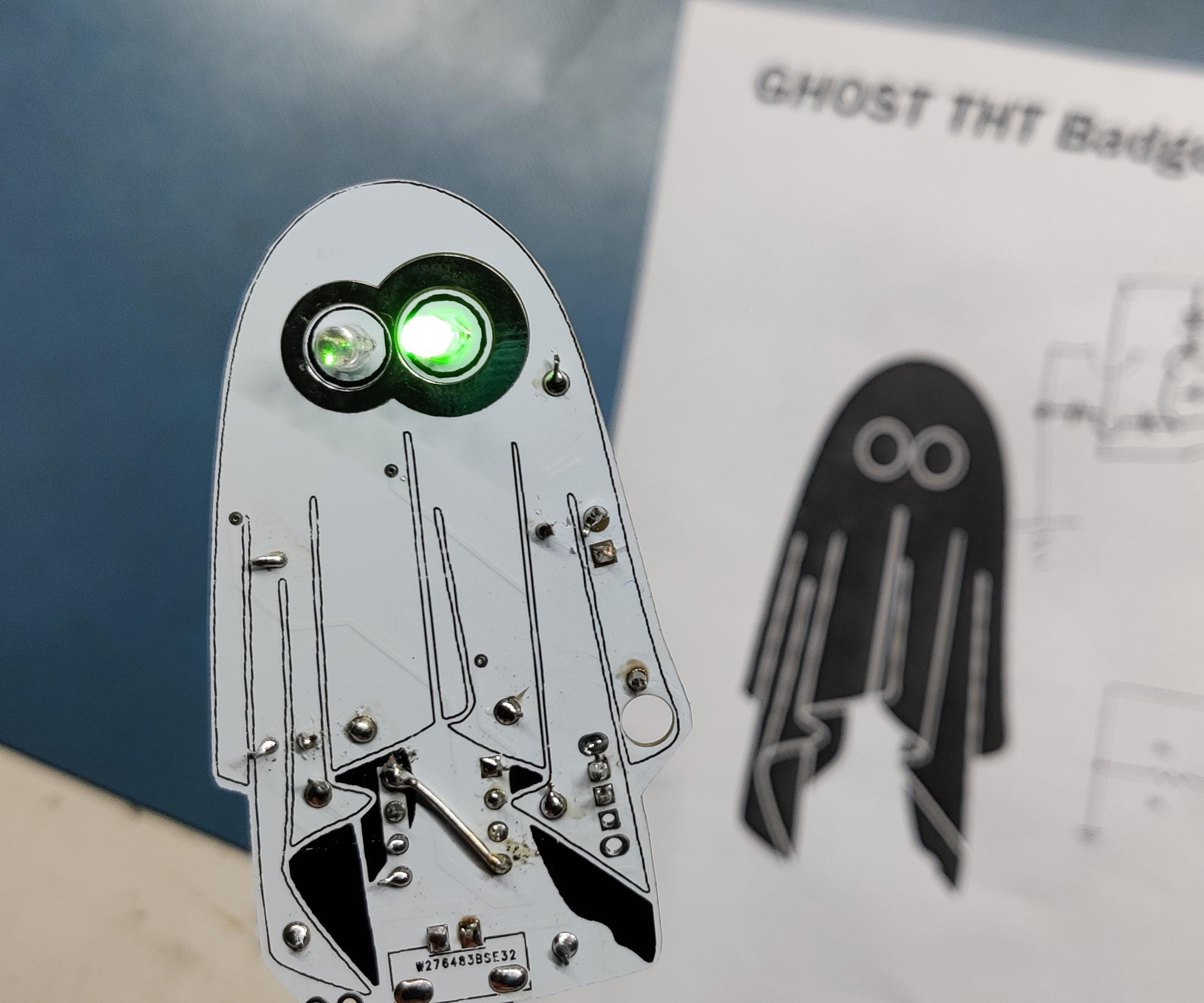 Yet Another Badge, a Ghost Badge Made From 555 Timer IC