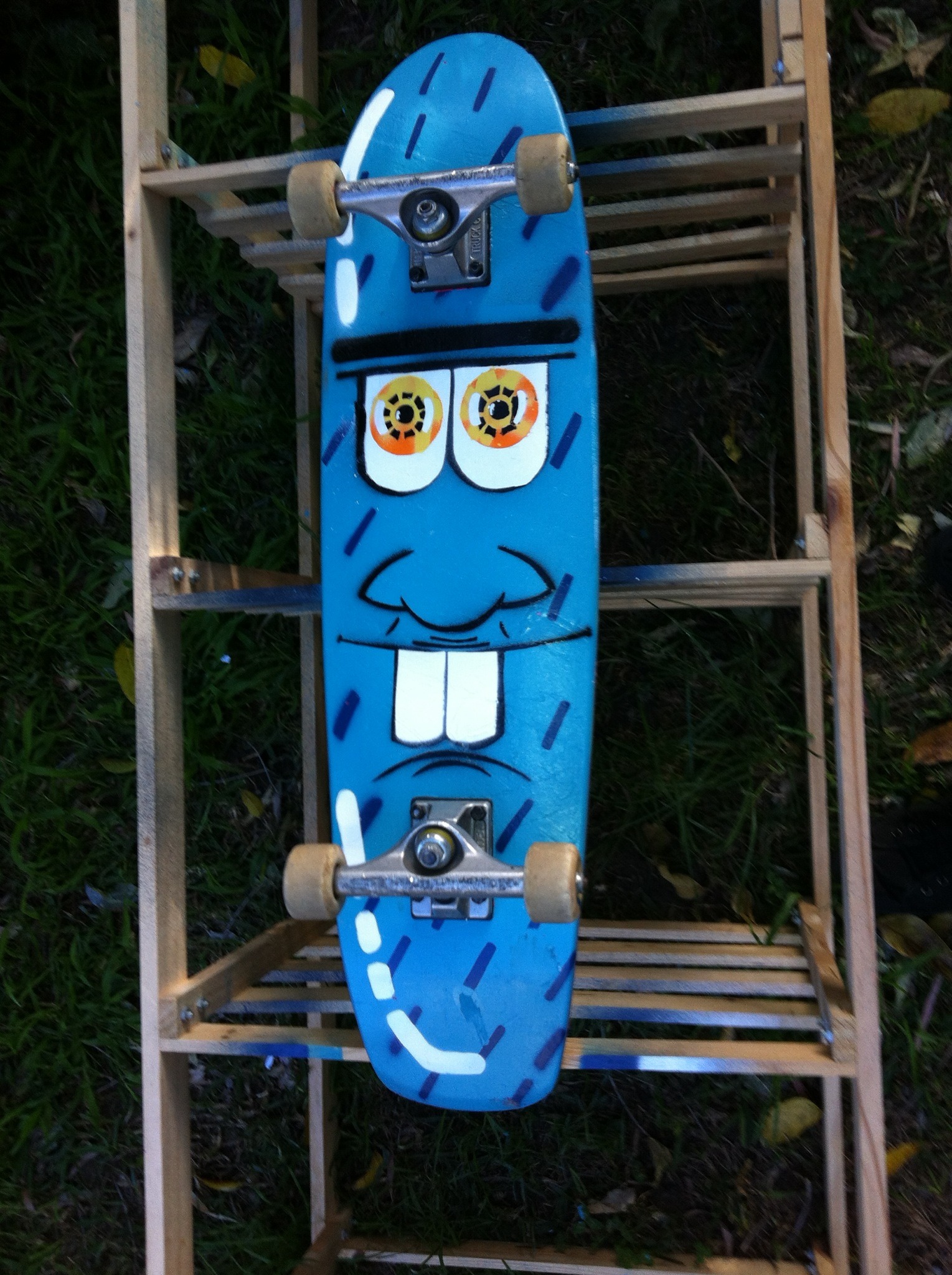 How To Paint A Skate Deck