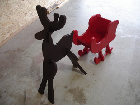 How-To: Build a Holiday Reindeer and Sleigh For $15