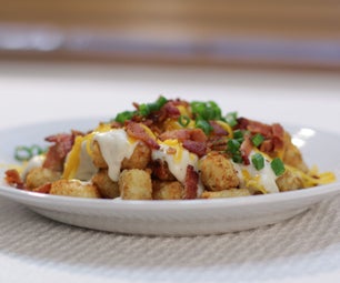 How to Make Tot Chos (Bacon, Tater Tots, Gravy, Cheese)