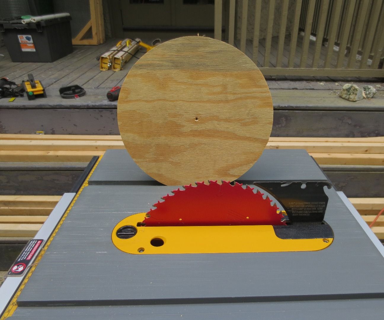 How to Cut Perfect Circles with A Table Saw