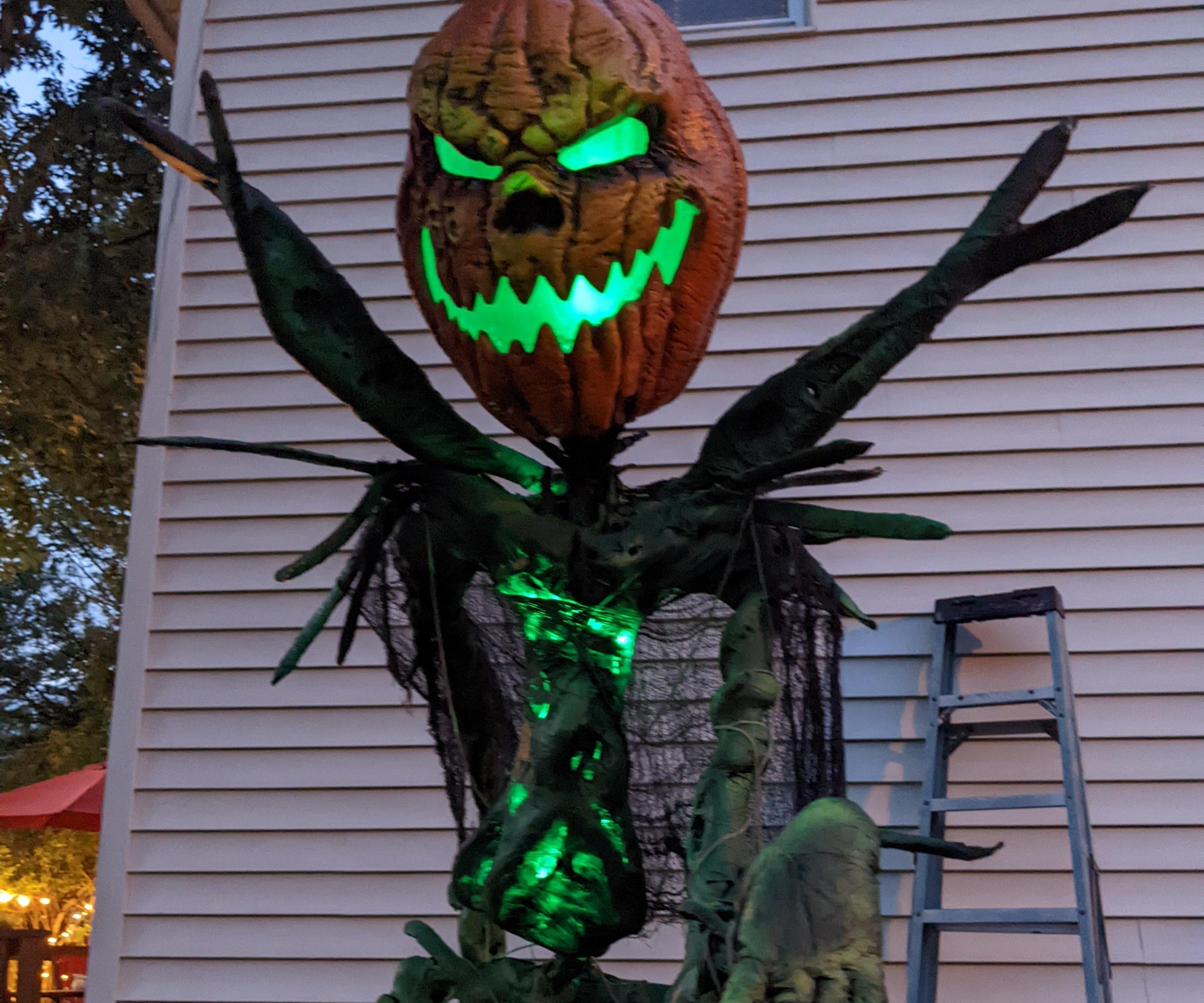 DIY 12ft Grimacing Pumpkin Monster Halloween Prop /Decoration