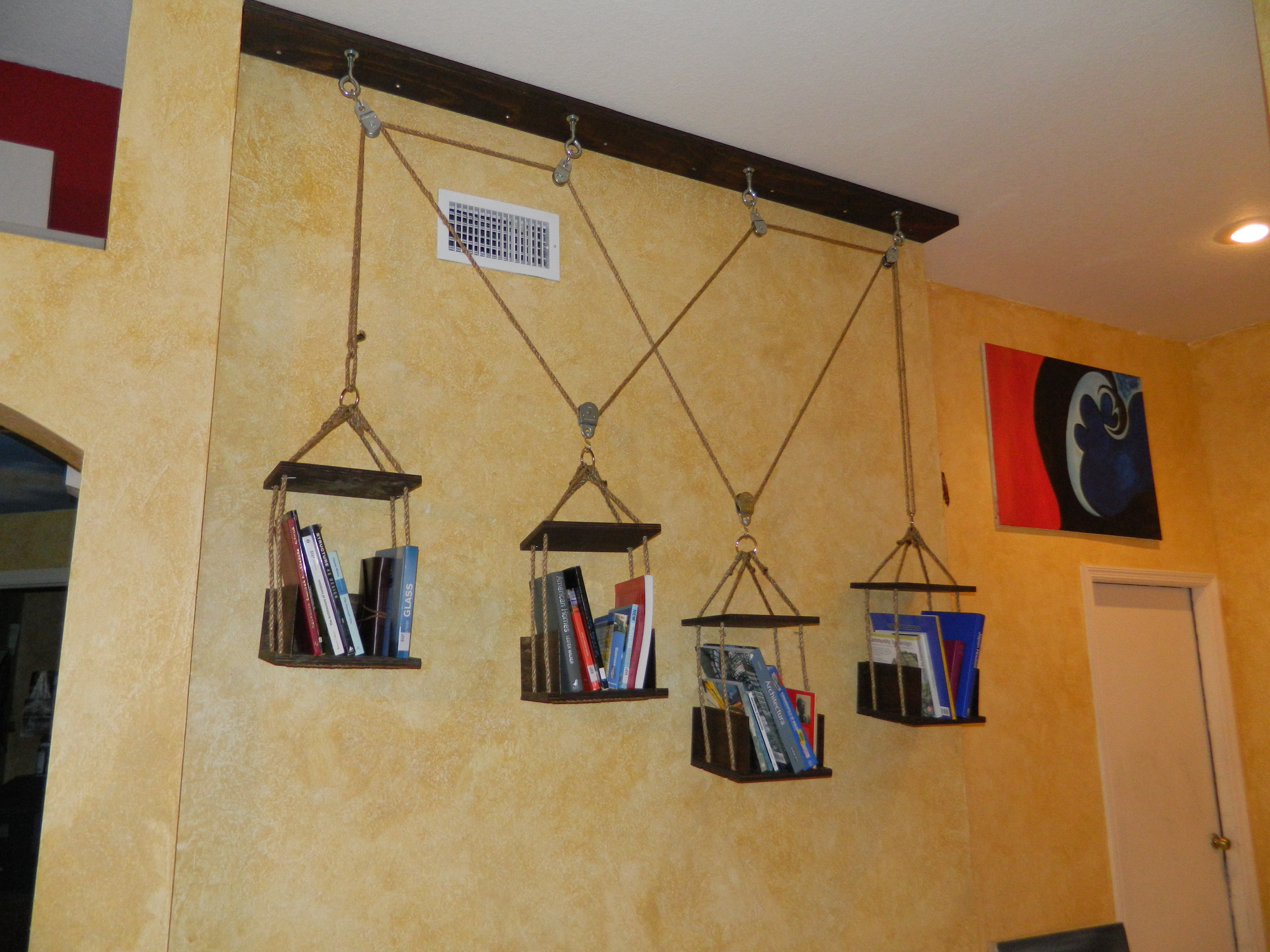 Hanging / Moving Book Shelves