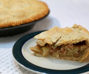 Homemade Apple Pie With Flaky Crust