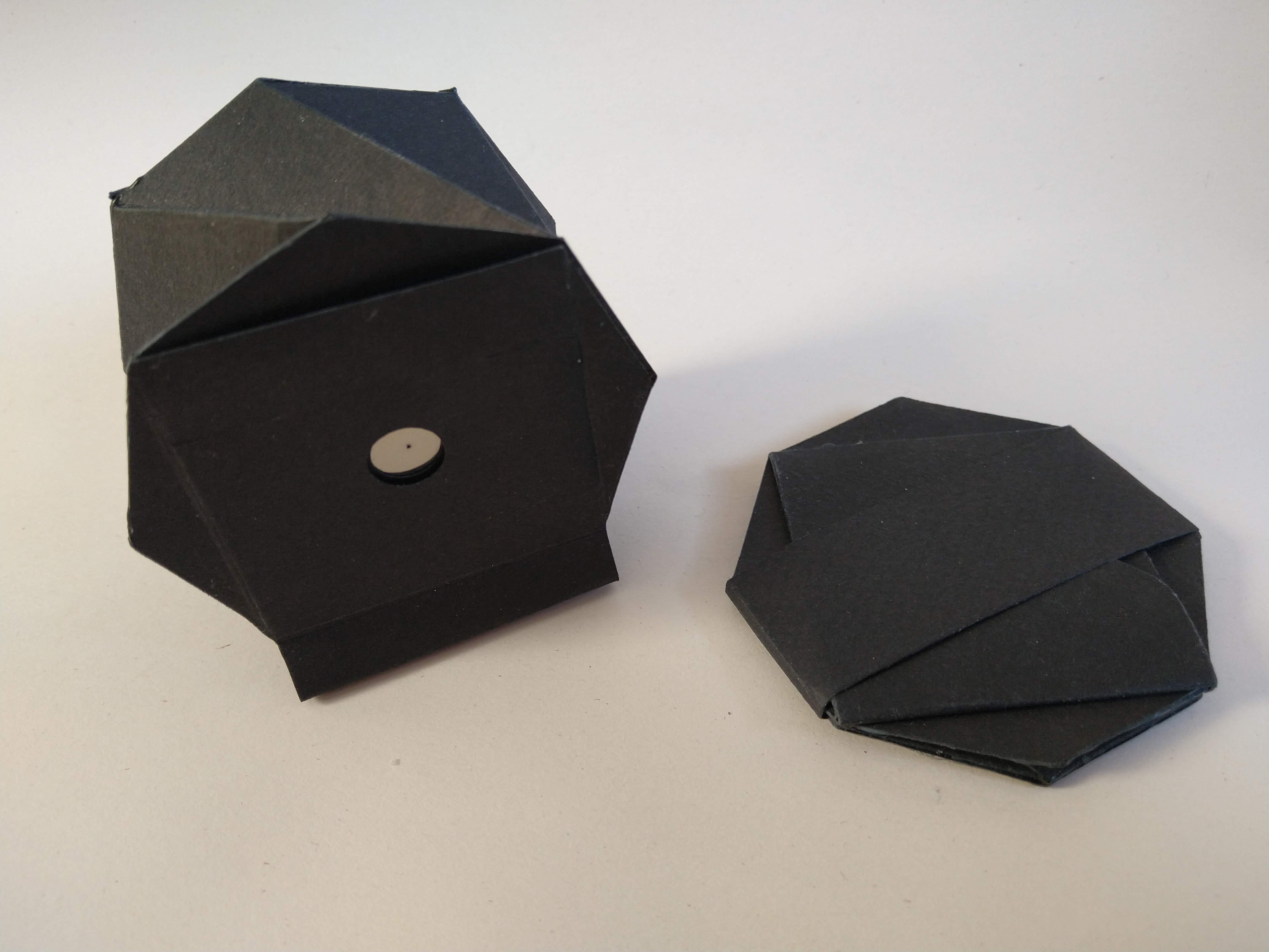Collapsible Origami Pinhole Camera