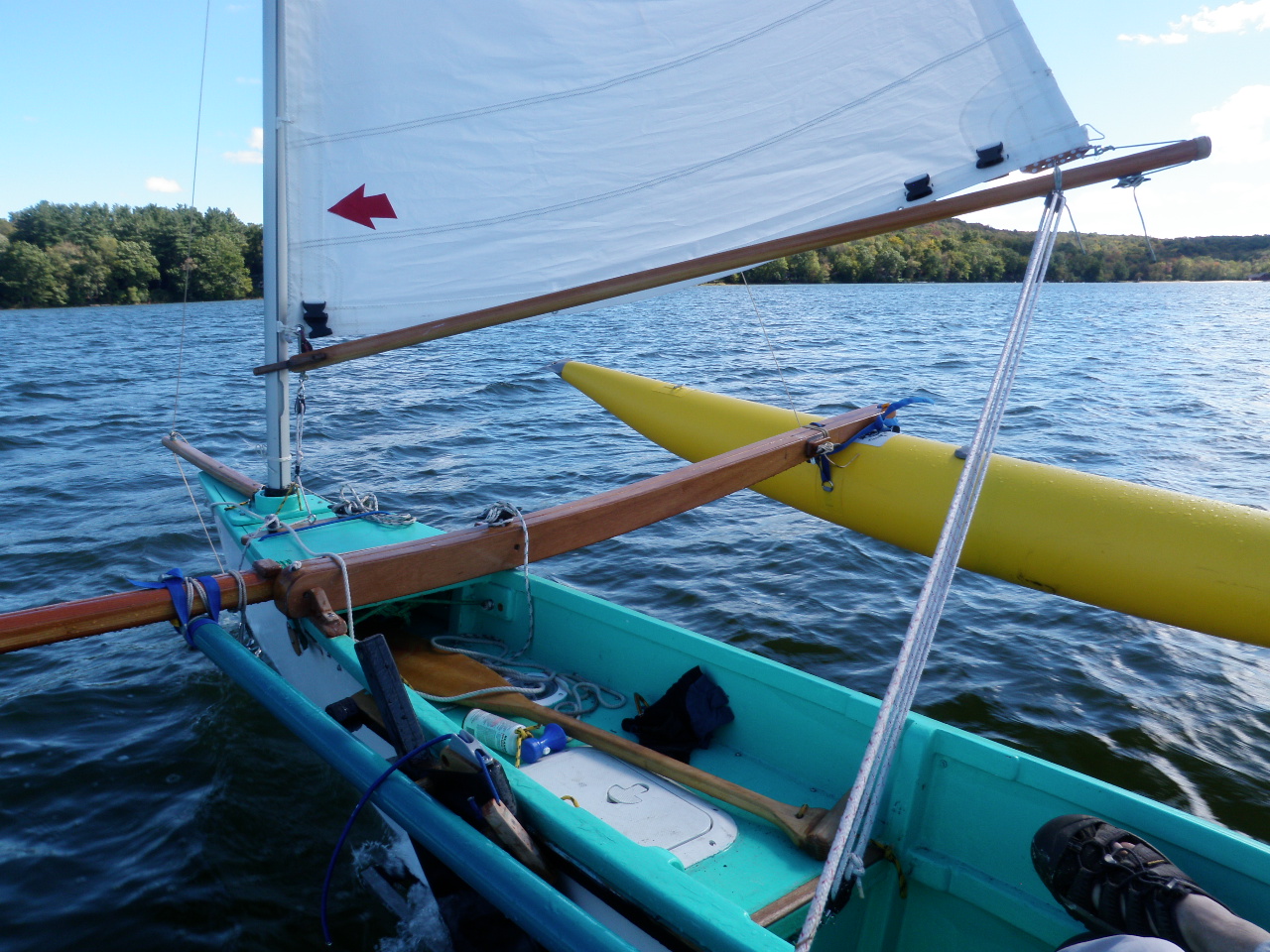 Designing and building a light, car-top-able outrigger sailing canoe [March 2016 update]