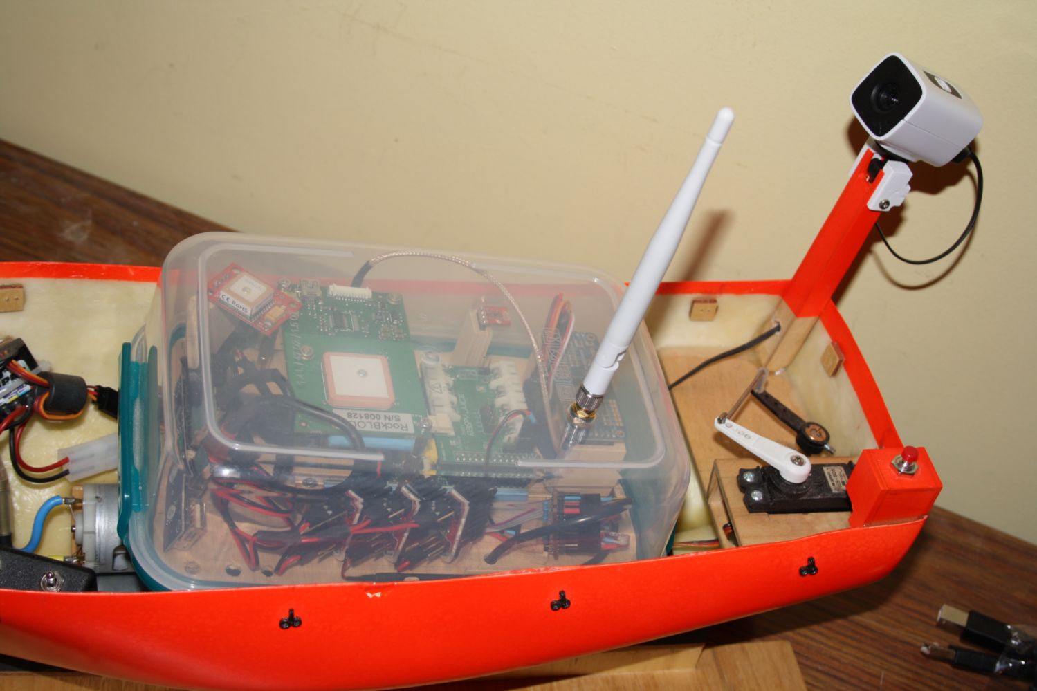 Making an Autonomous Boat Using a Raspberry Pi (WiP)