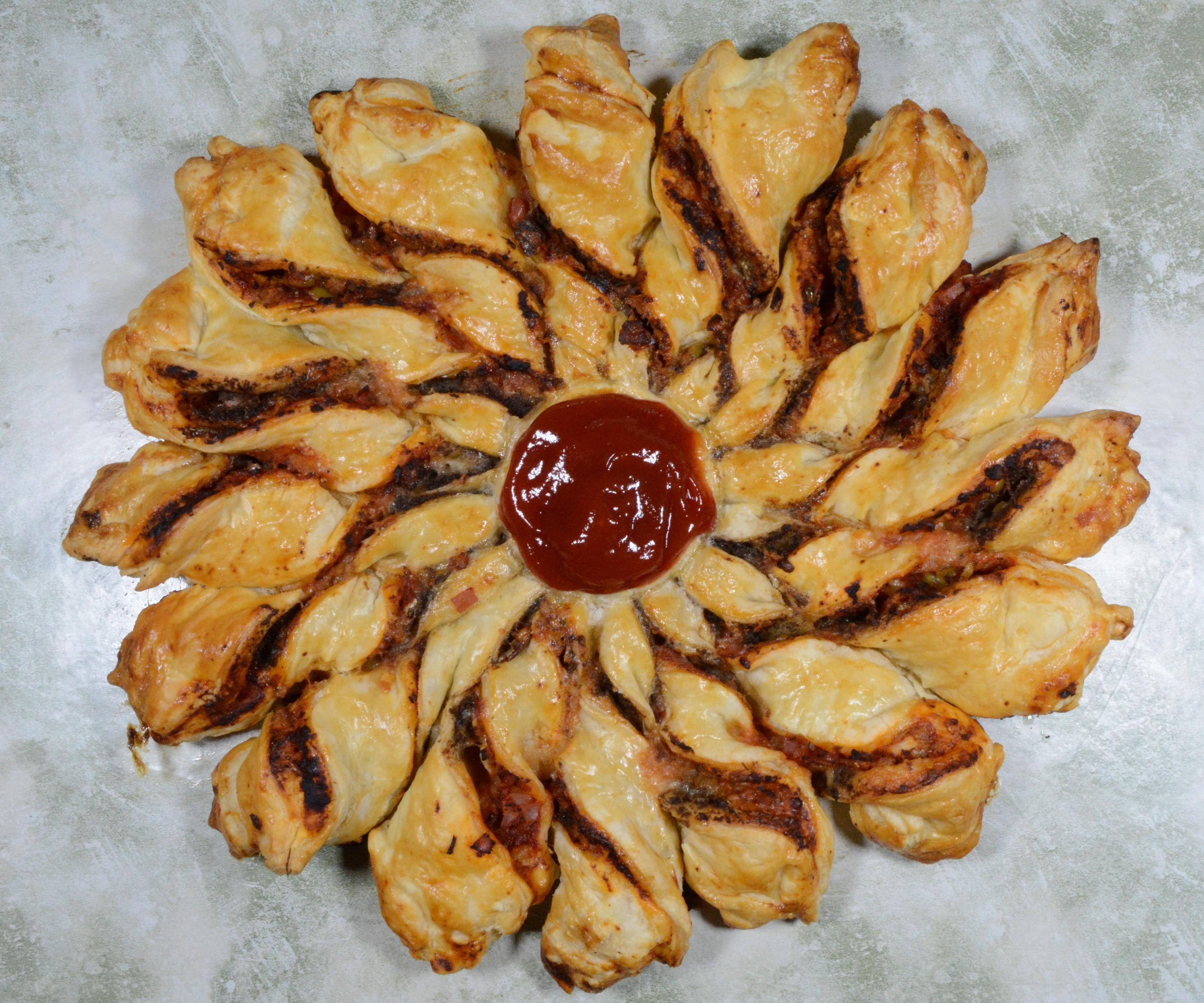 Pull Apart Pizza Appetizer 